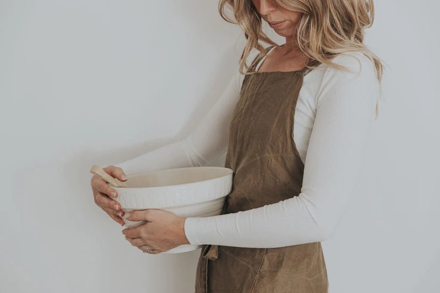 'Everyday’ Linen Apron - Olive - Winston and Finch